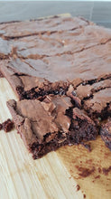 Load image into Gallery viewer, Chocolate brownie cake bag
